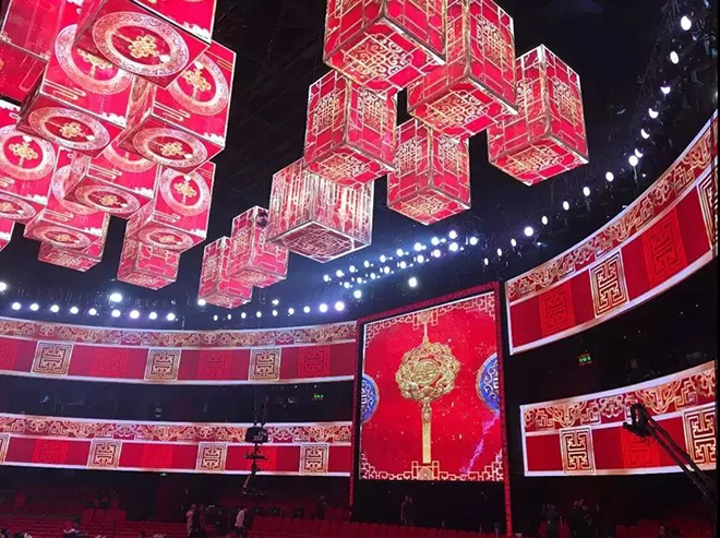 豬年春晚口碑逆襲 <a href=http://www.qzchuangxin.com target=_blank class=infotextkey>led顯示屏</a>功不可沒 5.webp.jpg